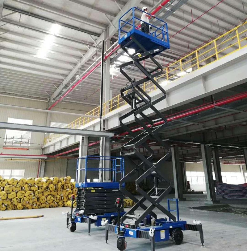 玉树助力行走剪叉式高空作业平台